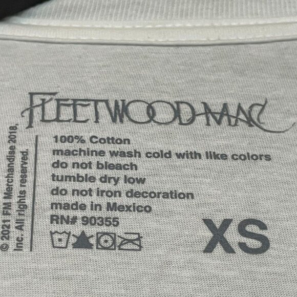 Fleetwood Mac Rumors T-shirt size XS - Picture 2 of 5